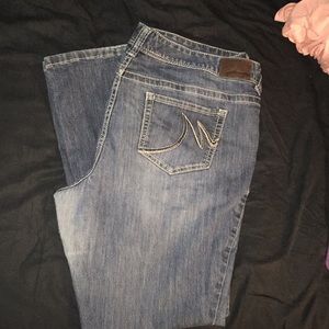 Maurice’s light wash jeans